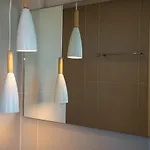 Lorraine's Boutique Apartament *