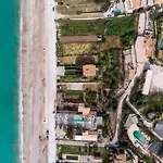 Apartment Lorraine's Boutique Lourdata (Kefalonia)
