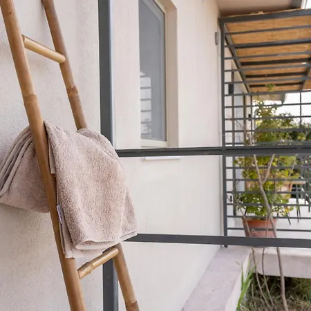 Lorraine's Boutique Apartament Lourdata (Kefalonia)