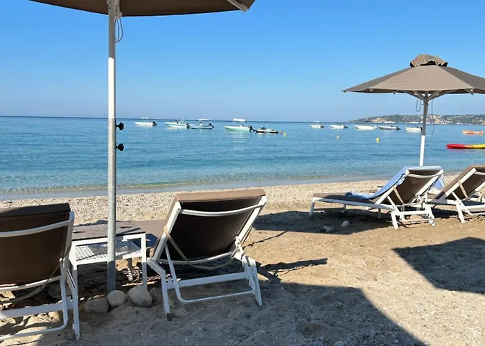 Lorraine's Boutique Apartment *