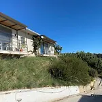 Lorraine's Boutique Διαμέρισμα Λουρδάτα