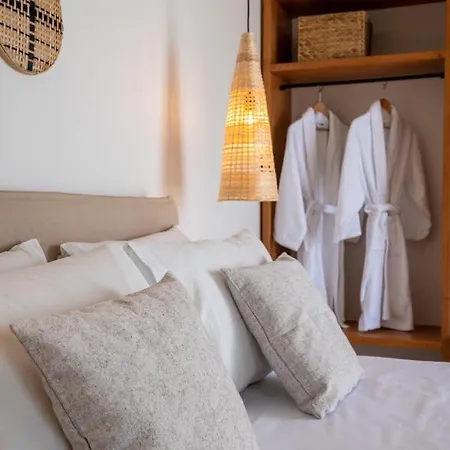 Thea Beachfront In Lourdas Apartment *